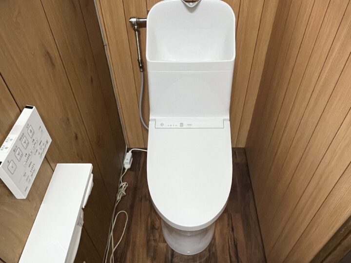 山梨県　甲府市　Ｙ様邸🏠トイレ交換工事